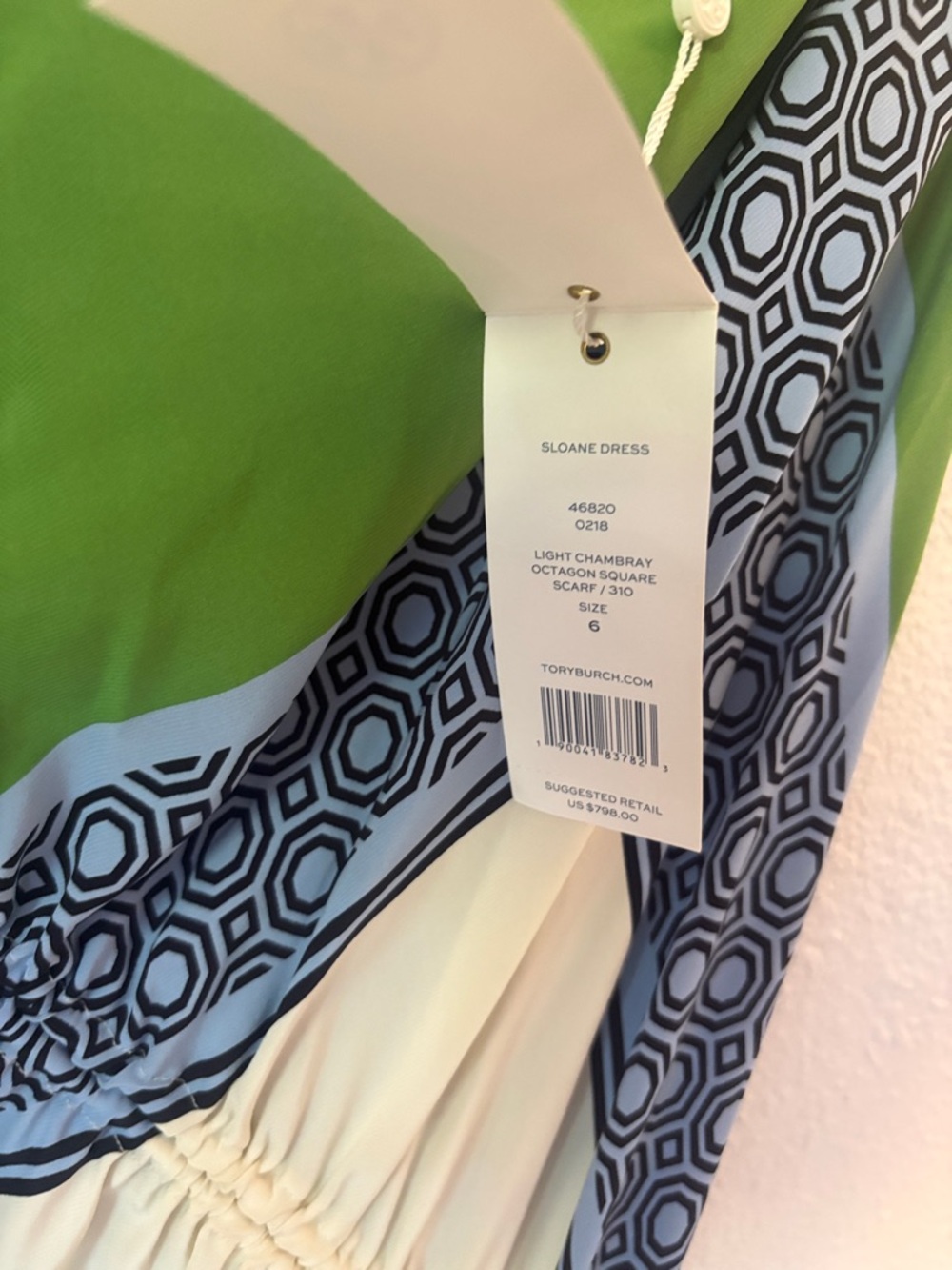 NWT Tory burch Sloane  light chambray octagon square scarf Dress size 6 - Picture 2 of 11
